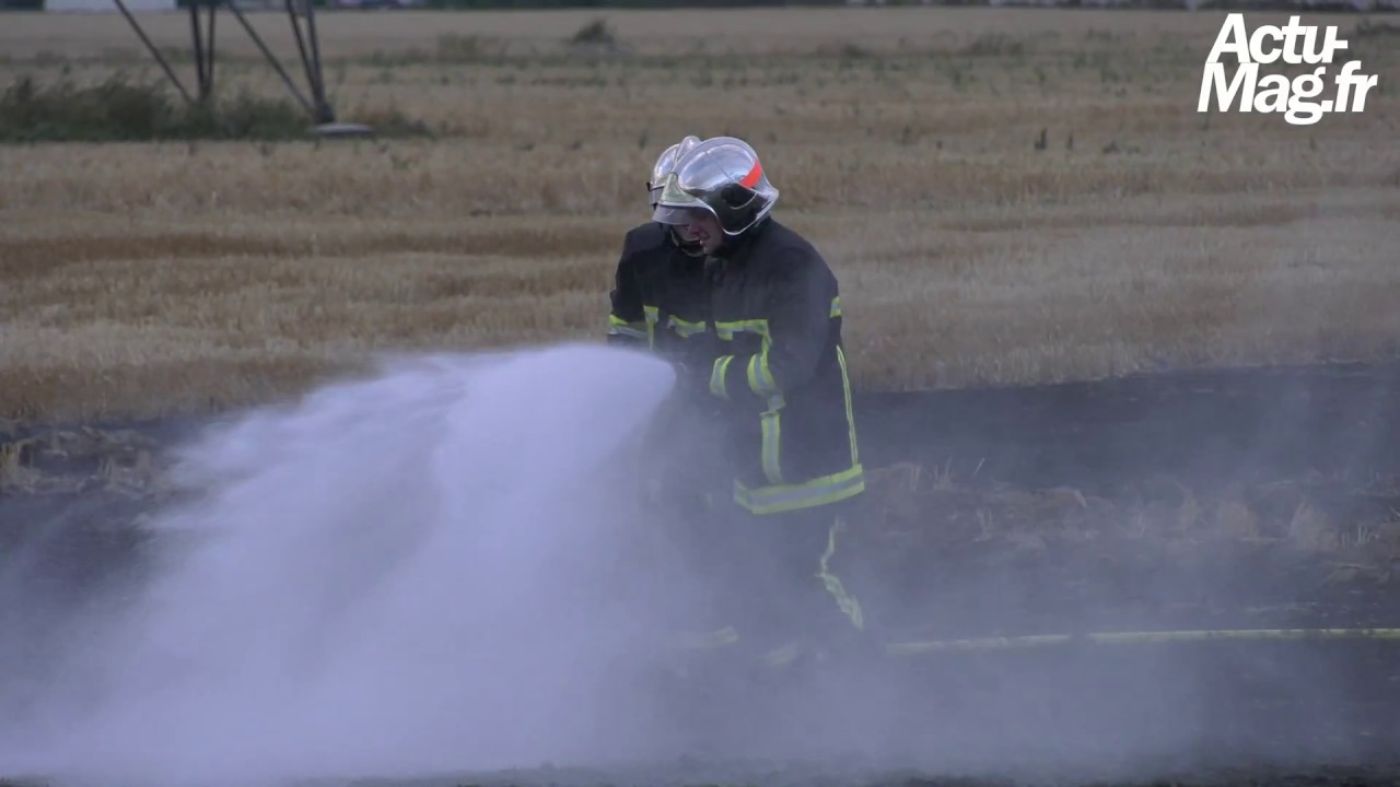 Essonne : Un champs part en fumée à Nozay