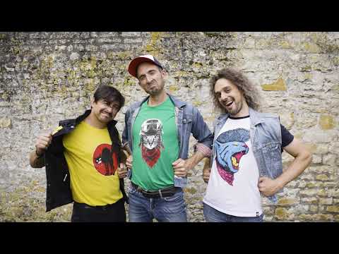 CAPTAIN PARADE - Les 4 accords magiques (official video)