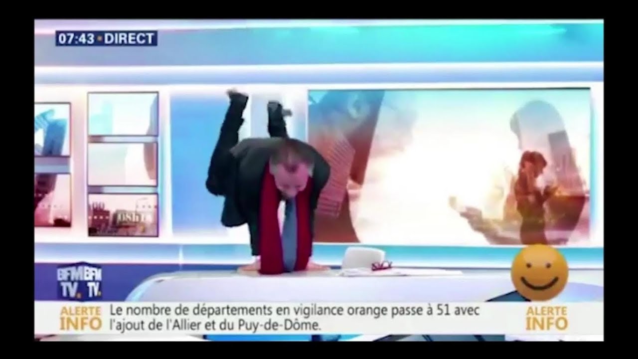 Christophe Barbier fait le poirier sur le plateau de BFM