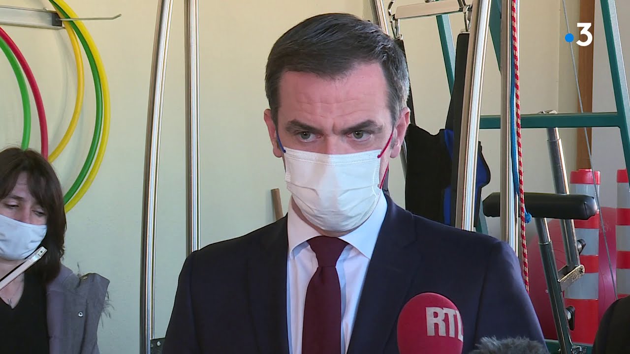 Olivier Véran à Nice : doses de vaccins supplémentaires et durcissement des mesures sanitaires