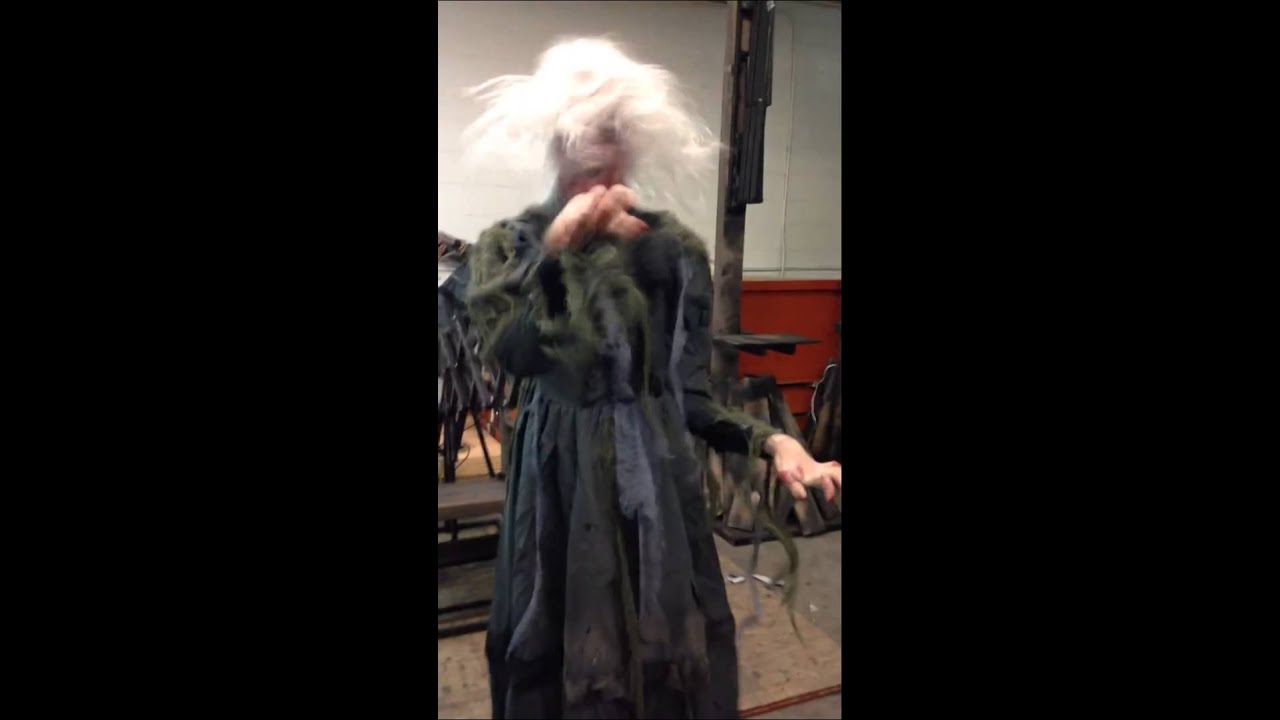 Chair Screamer: Most terrifying Halloween prop ever?