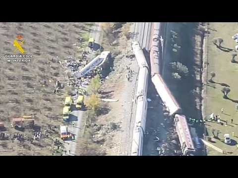 Premières images aériennes de la collision mortelle de trains à Tolède