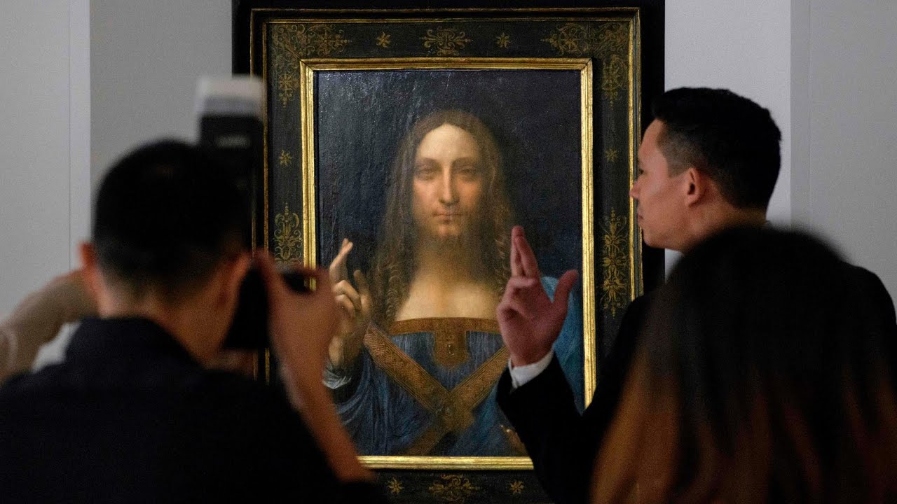 Moment Leonardo da Vinci's Salvator Mundi sells for record-breaking $400m