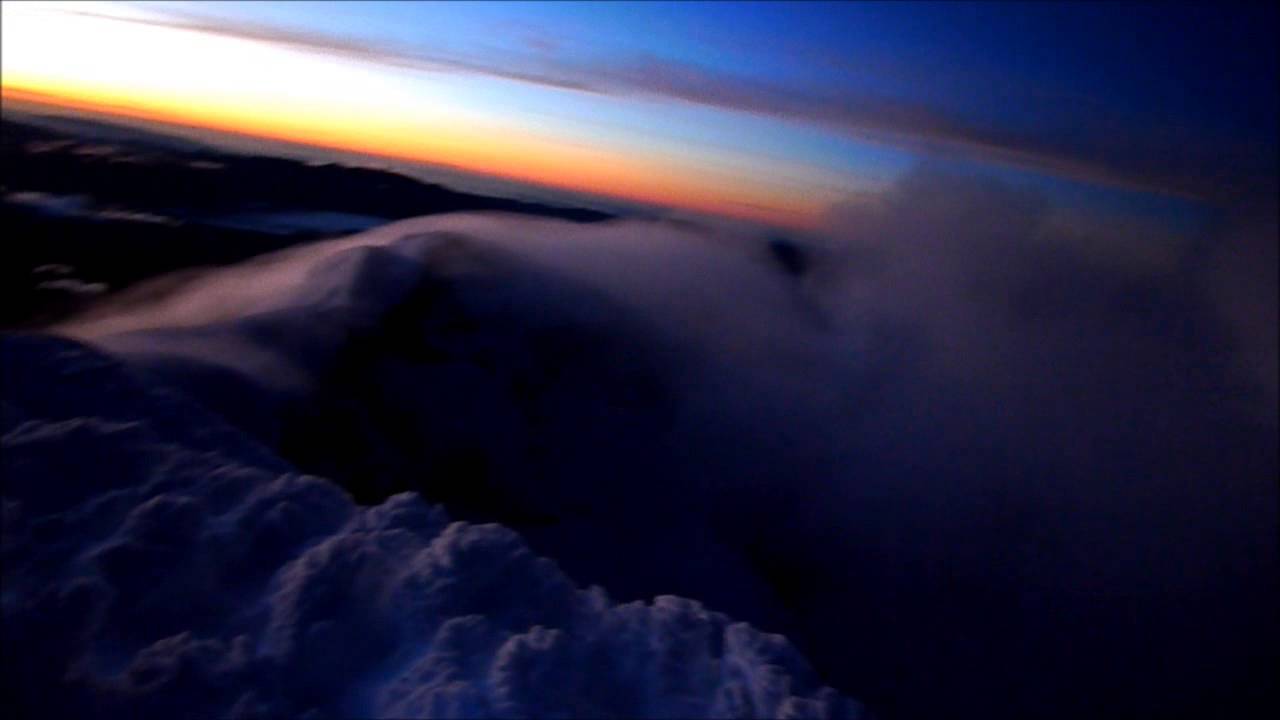 Volcán Cotopaxi en pre-erupción 14-06-2015 (volcano pre-eruption)