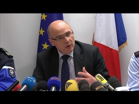 Le procureur détaille les derniers échanges "courtois"entre le pilote et le copilote