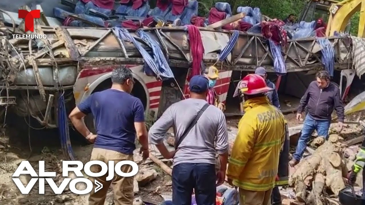 Accidente de autobús deja al menos 27 muertos y varios heridos en Oaxaca
