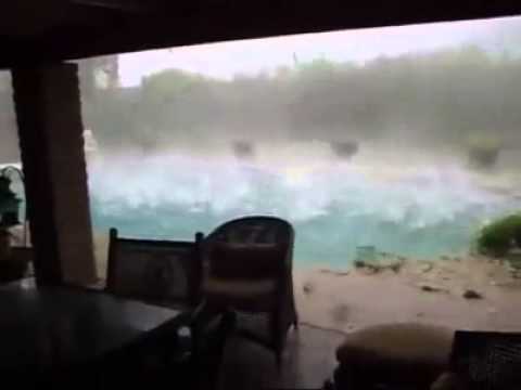 Ça c'est un putain d'orage de grêle !