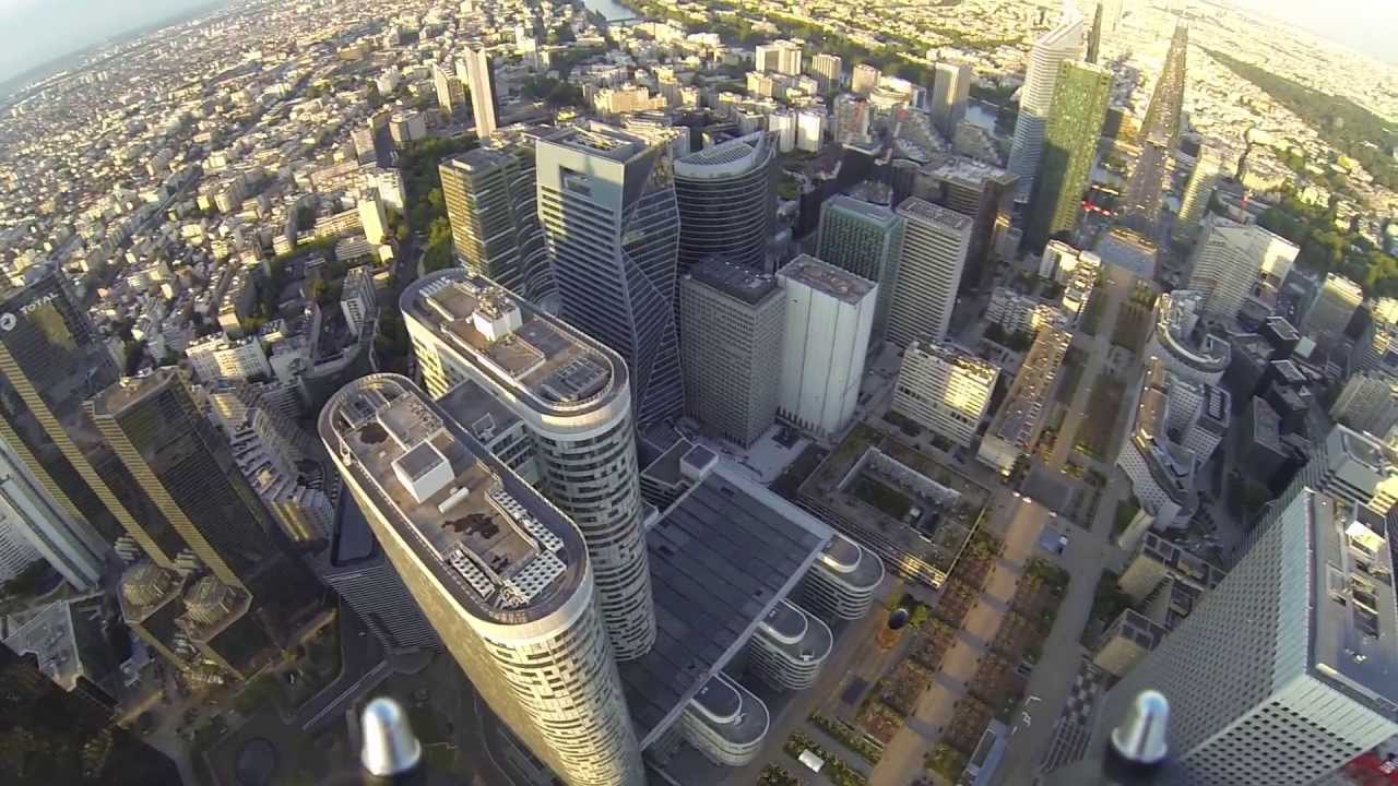 Drone Survol Paris La Défense. FPV GoPro Flight. Vidéo Unique En France Et Pour Longtemps!