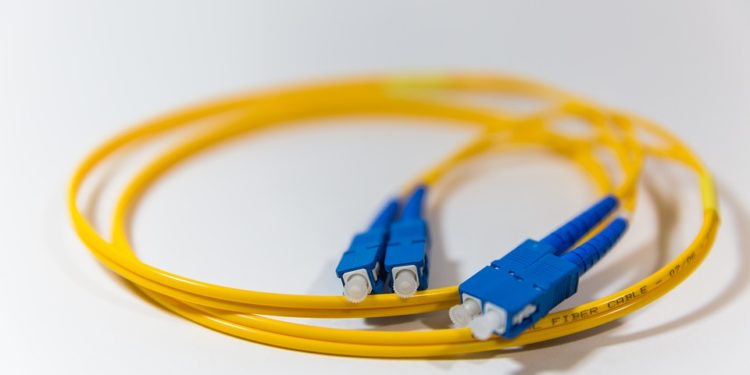 Internet en France : le boom de la fibre optique, l’ADSL en perte de vitesse !