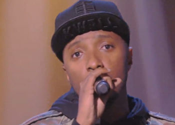 Twitter : Soprano envoute les internautes en rendant hommage à Daniel Balavoine sur le plateau de Taratata !