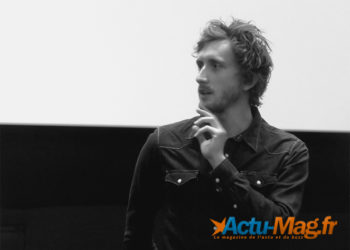 Lucien Jean-Baptiste et Baptiste Lecaplain nous parlent du film « Dieumerci », en salle le 9 mars !