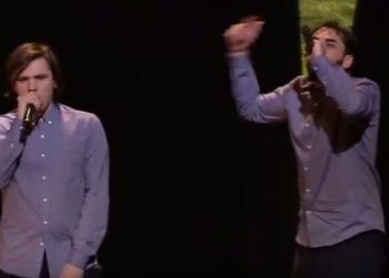 Gringe et Orelsan font une battle de rap lors du spectacle de Thomas Ngijol !