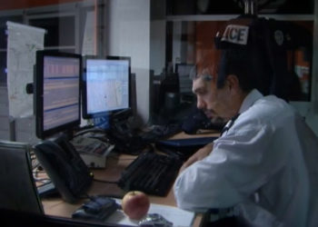 Un homme appelle Police-secours pour avoir une explication sur le passage à l’heure d’hiver !