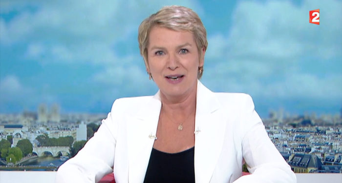 Elise Lucet émue aux larmes pour son dernier Journal de 13 Heures