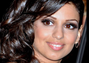 Tal dévoile sur Périscope les coulisses de son shooting photo… Est-ce pour son nouvel album #AreWeAwake ?