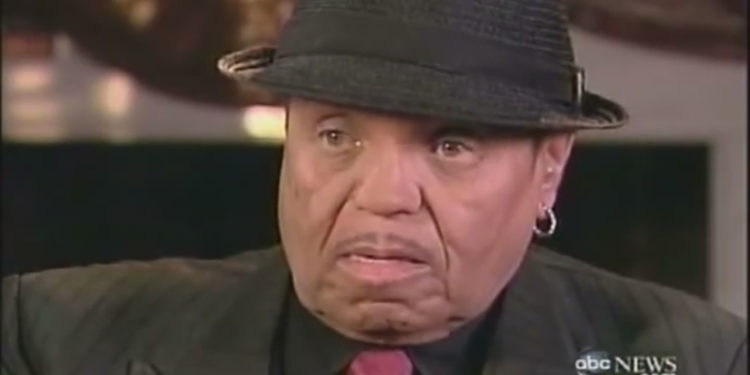Joe Jackson hospitalisé à Los Angeles après une forte fièvre !