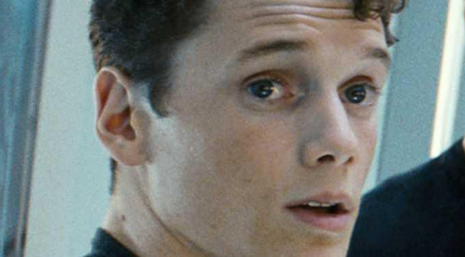 L’acteur Anton Yelchin connu pour avoir joué dans « Star Trek » et « Alpha Dog » est décédé ce matin après un tragique accident !