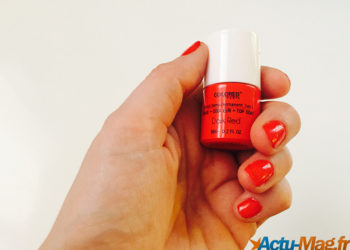 Découvrez le kit : vernis semi-permanent 3 en 1 de Colored Paris