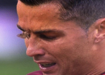 Euro2016 : Le Stade de France envahi par des milliers de papillons avant et pendant la rencontre finale !