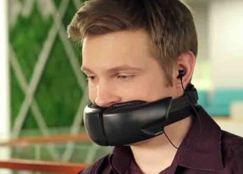 CES 2017 : Hushme, le casque Dark Vador permettant de téléphoner sans faire du bruit !