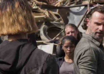 The Walking Dead Saison 7 : Une nouvelle photo dévoile un nouveau personnage et son groupe !
