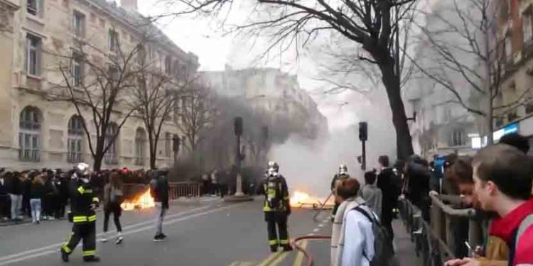 Affaire Théo : Les lycéens dans la rue à Paris, plusieurs interpellations et des débordements !