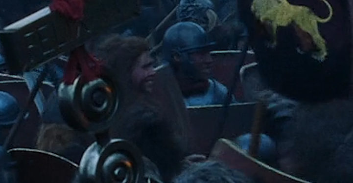 Une compilation des pires figurants de l’histoire du cinéma !