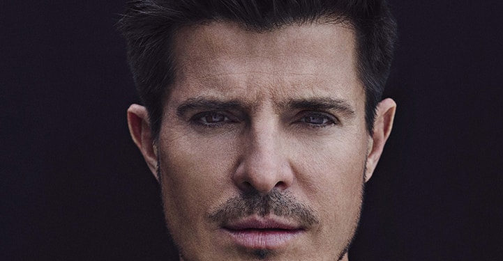 Vincent Niclo dévoile son nouveau clip très émouvant « Qu’on Me Regarderait »