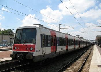 RER B