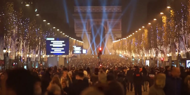 Champs-Elysées