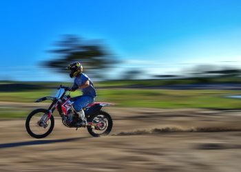 moto-cross