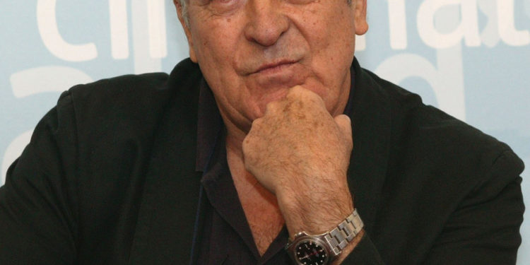 Le réalisateur italien Bernardo Bertolucci est décédé