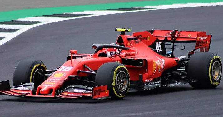 Hamilton lance sa saison, Ferrari toujours pas !