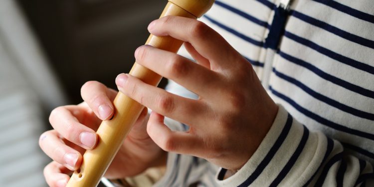 Californie : 18 ans de prison pour le professeur de musique qui remplissait des flûtes de sperme pour ses élèves