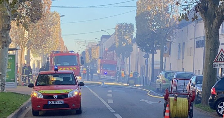 Chilly-Mazarin : Un incendie détruit en partie un garage Renault
