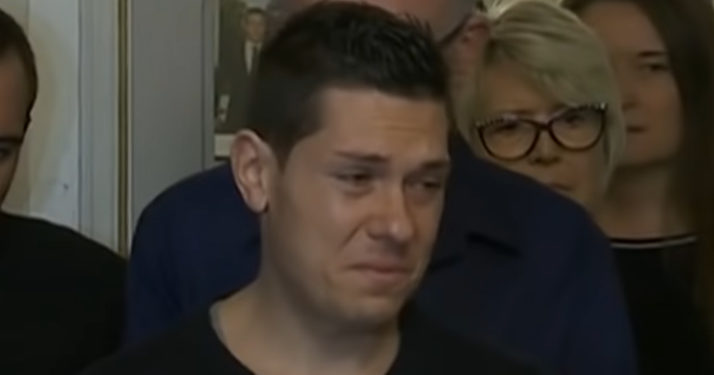 Procès Jonathann Daval : L’accusé ne peut pas regarder les images du corps calciné d’Alexia, la famille de la victime préfère quitter la salle !