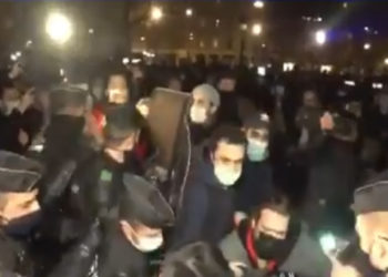 Monde - Et s'il y avait deux équipes de France à la Coupe du monde? Les pays inattendus qui vont ou peuvent disputer le Mondial 2026