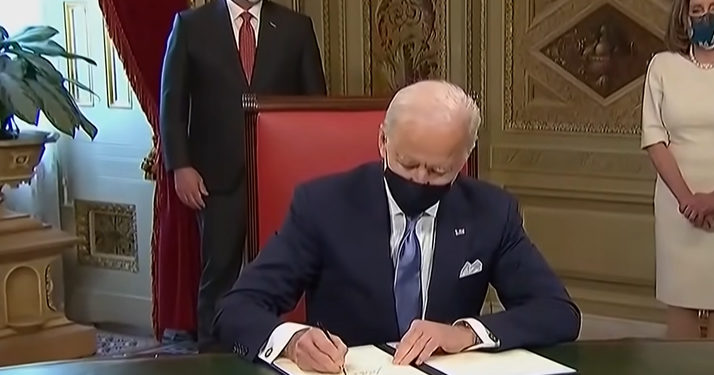 Joe Biden a signé ses premiers décrets