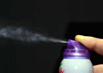 Eure : Brûlés au visage après avoir allumé une cigarette puis utilisé un aérosol