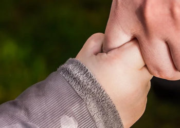 Confinement. Les assistantes maternelles pourront finalement garder les enfants
