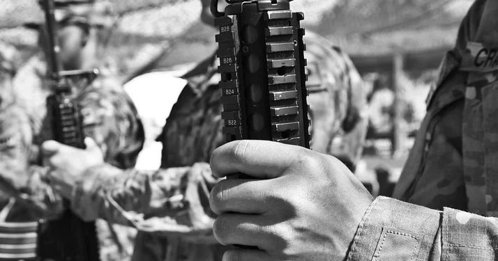 Afghanistan : Les talibans avertissent de « conséquences » si les USA avancent leur départ