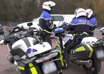 policiers