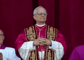 Qui est Robert Francis Prevost : Le premier pape américain sous le nom de Léon XIV ?