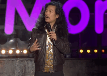 Décès de l’humoriste Bun Hay Mean après une chute de huit étages à Paris