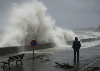 Tempête Benjamin : la France secouée par des rafales violentes et des vagues impressionnantes