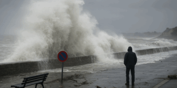 Tempête Benjamin : la France secouée par des rafales violentes et des vagues impressionnantes