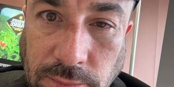 « Il y a des fous partout » : l’humoriste Anthony Joubert agressé dans un TER