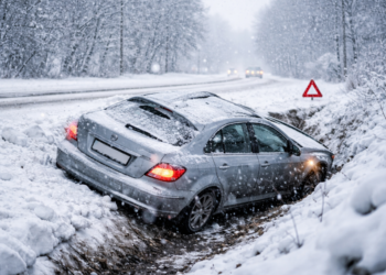 Neige et verglas en France : Le bilan fait état de six morts sur les routes