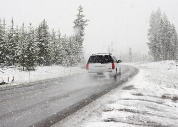 Île-de-France : la neige s’installe, vigilance orange et perturbations généralisées