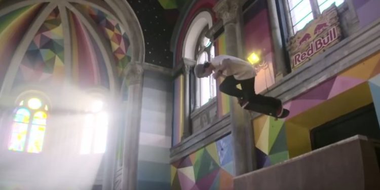 Espagne : une église est transformée en skate-park